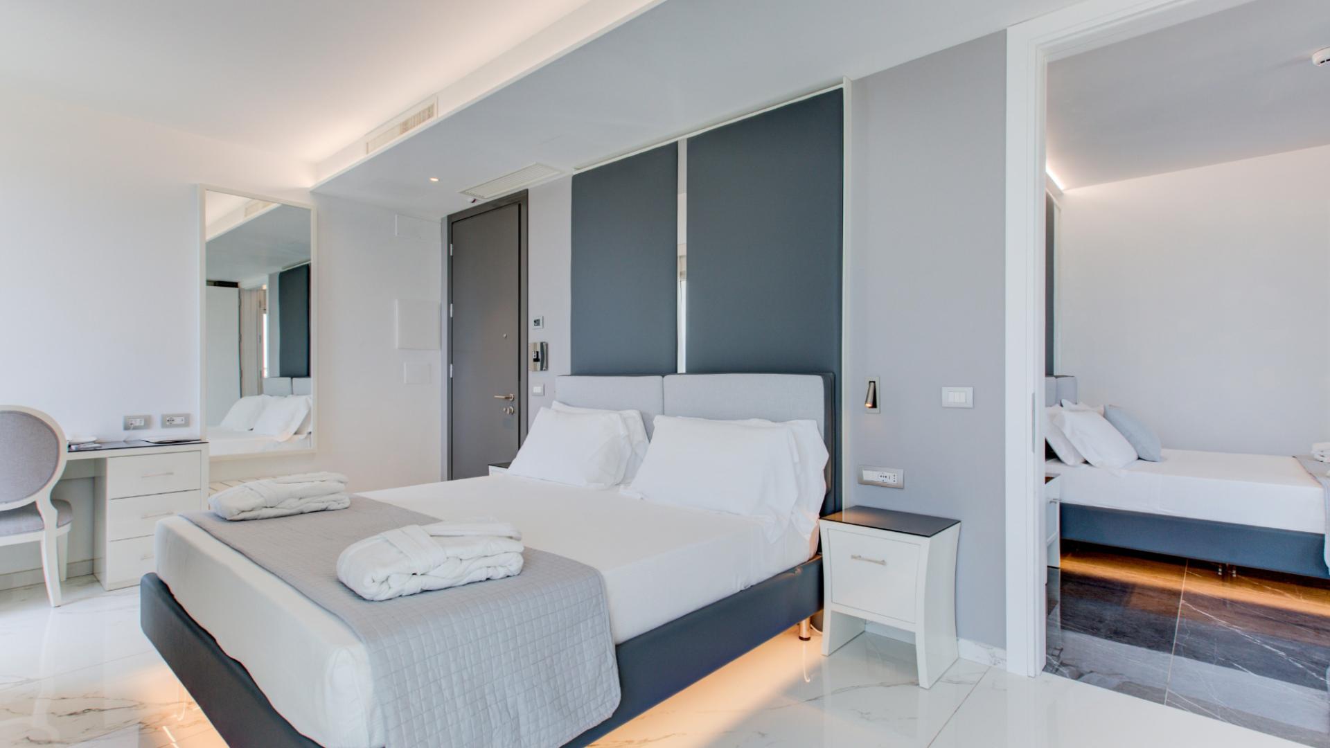 hotelduemari en superior-rooms-miramare 011