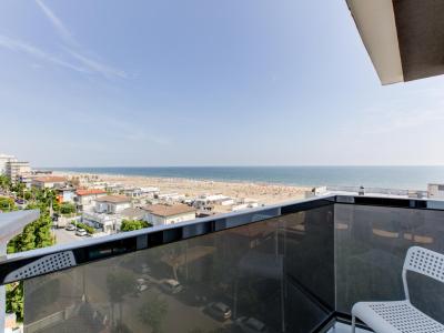 hotelduemari en special-family-offer-in-july-in-hotel-in-rimini-near-the-sea-and-with-pool 013