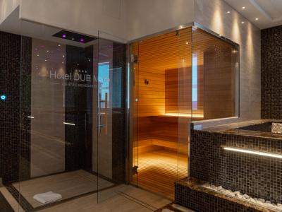 hotelduemari en spa-package-for-two-in-rimini-in-4-star-hotel-with-wellness-path-and-gourmet-dinner 013