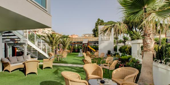 hotelduemari en special-family-offer-in-july-in-hotel-in-rimini-near-the-sea-and-with-pool 006