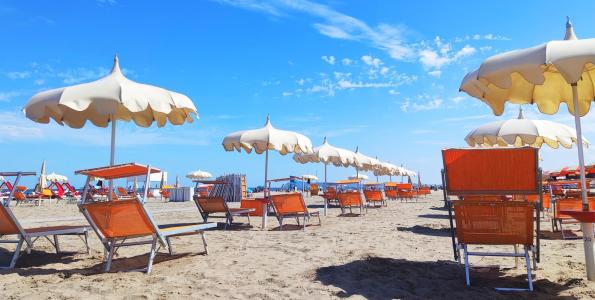 hotelduemari en offer-for-the-first-half-of-july-in-a-4-star-hotel-in-rimini-with-pool 004