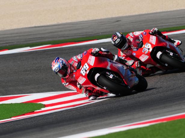 hotelduemari de angebot-moto-gp-misano-im-hotel-in-rimini-in-strandnaehe 031