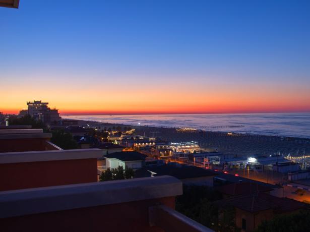 hotelduemari en special-offer-for-ferragosto-by-the-sea-in-4-star-hotel-in-rimini-with-fun-at-the-beach 029