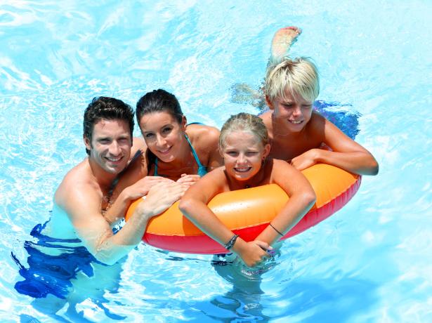 hotelduemari de ende-august-schwimmen-im-meer-und-entspannen-am-pool-im-4-sterne-hotel-in-rimini 027