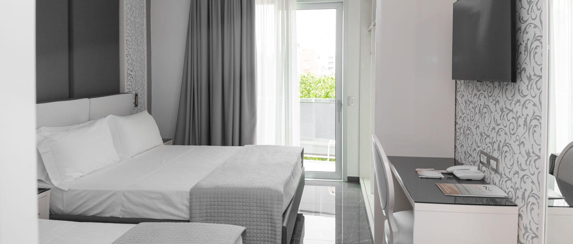 hotelduemari en superior-rooms-miramare 036