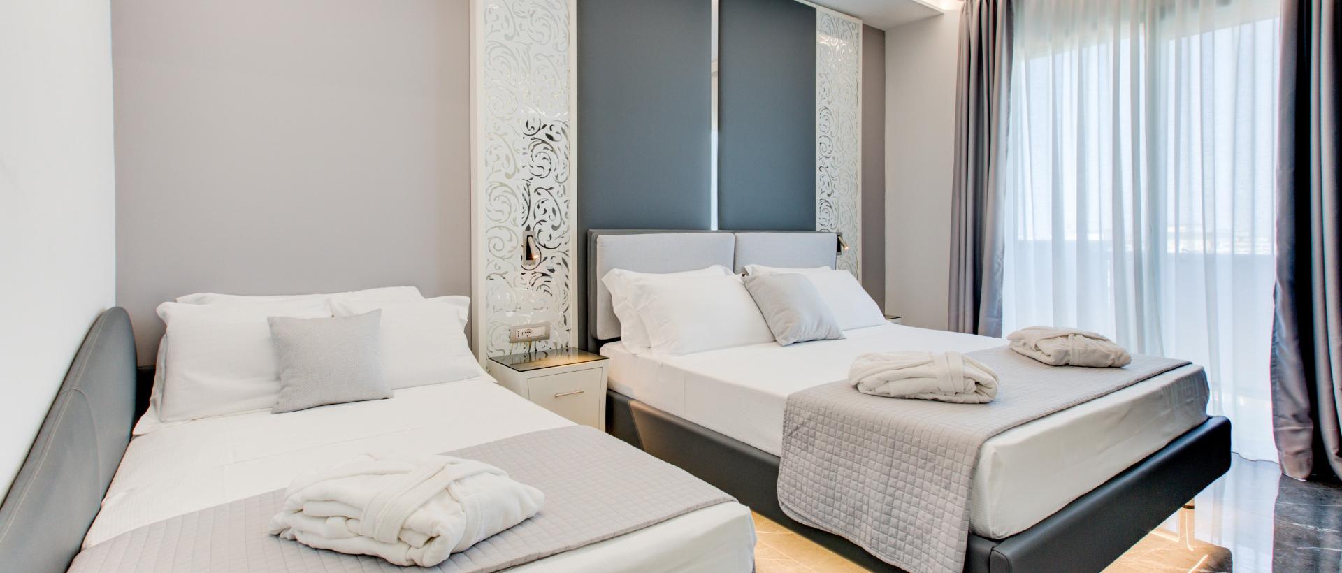 hotelduemari en superior-rooms-miramare 033